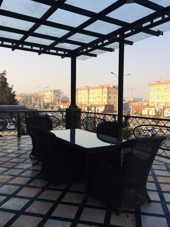 מלון נמנאגאן Shedevr Plaza מראה חיצוני תמונה
